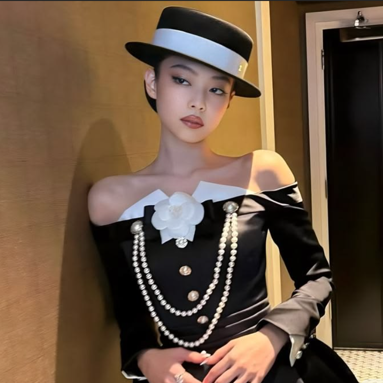 Jennie gallery image