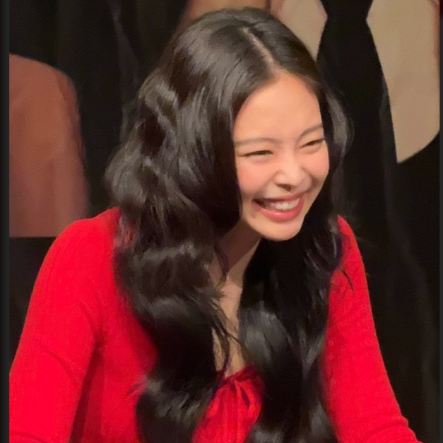 Jennie gallery image