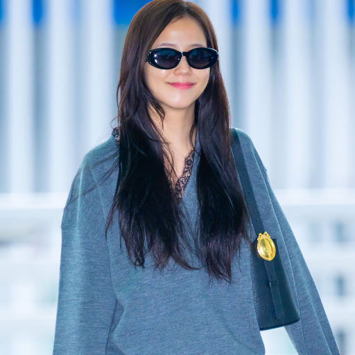 Jisoo gallery image