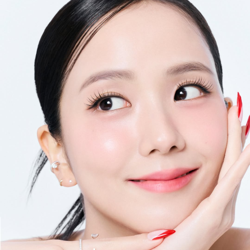 Jisoo gallery image