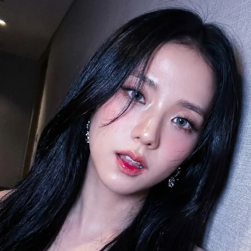 Jisoo gallery image