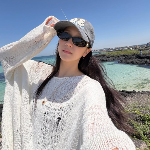 Jisoo gallery image