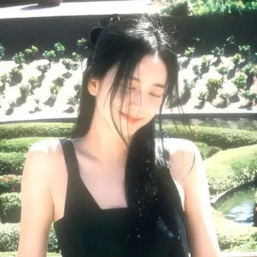 Jisoo 4