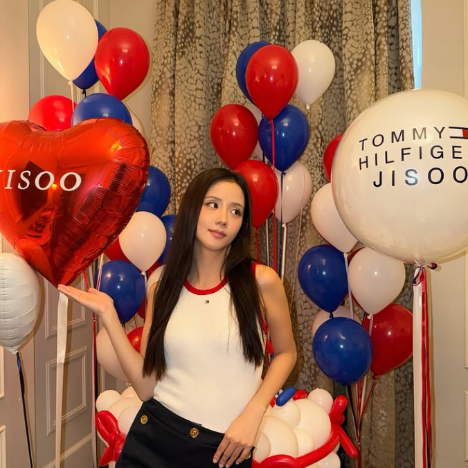 Jisoo gallery image