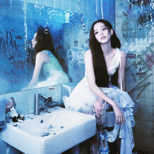 Jisoo gallery image