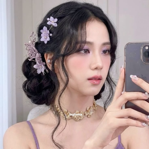 Jisoo gallery image