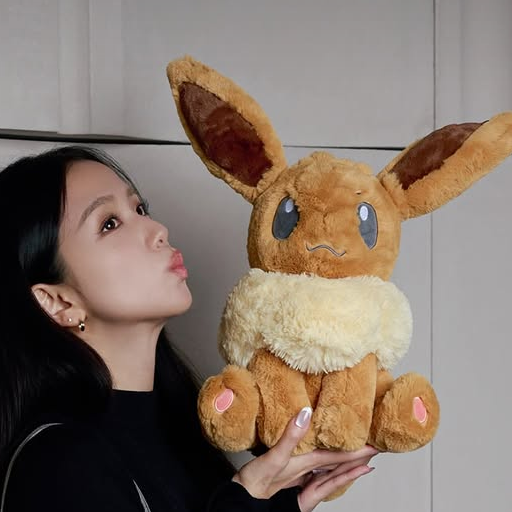 Jisoo gallery image