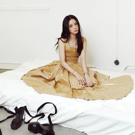 Jisoo gallery image