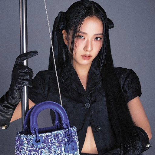 Jisoo gallery image