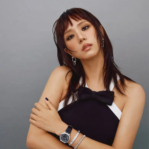 Jisoo gallery image