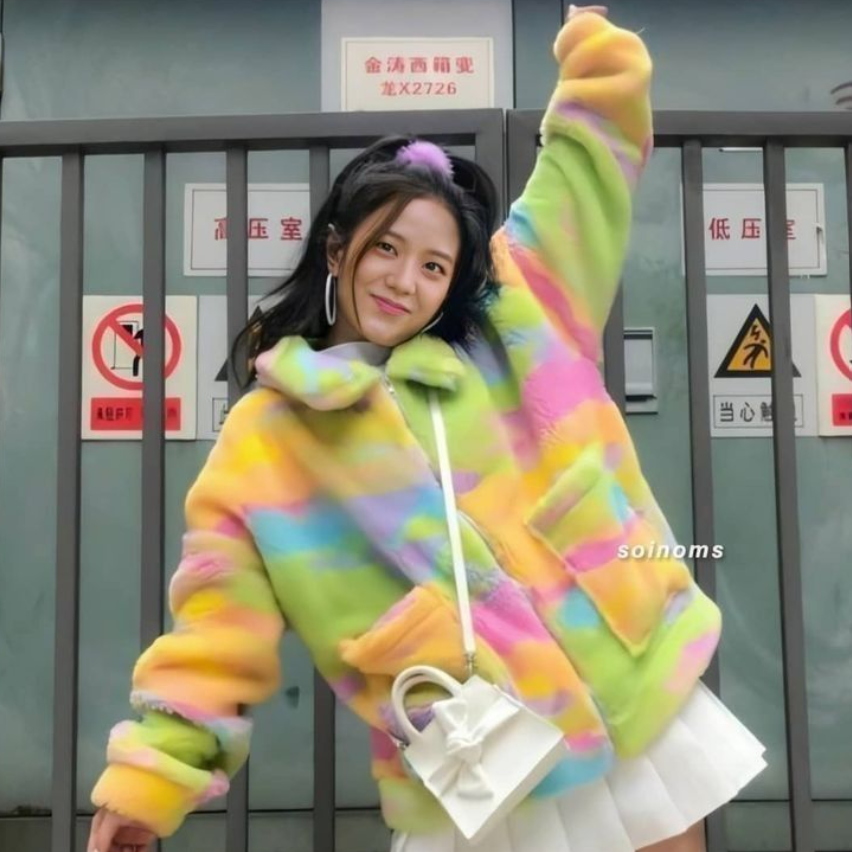 Jisoo gallery image