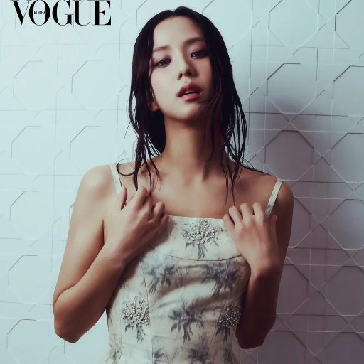 Jisoo gallery image