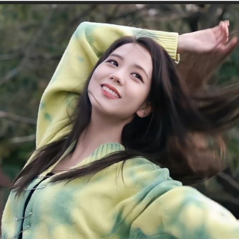 Jisoo gallery image