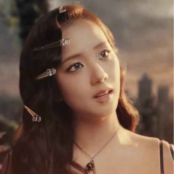 Jisoo gallery image