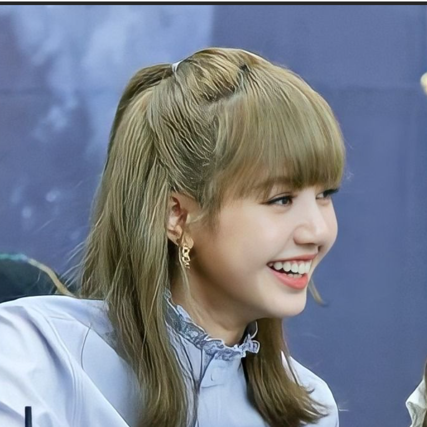 Lalisa gallery image
