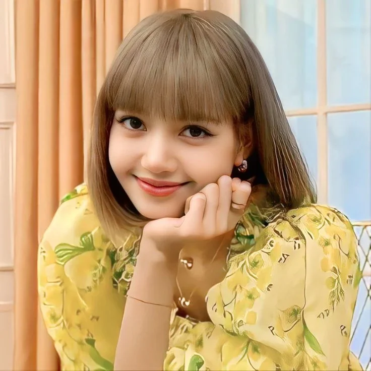 Lalisa gallery image