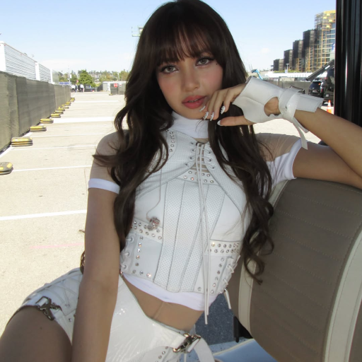 Lalisa galeri görseli