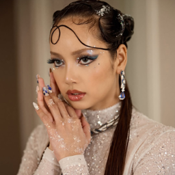 Lalisa gallery image