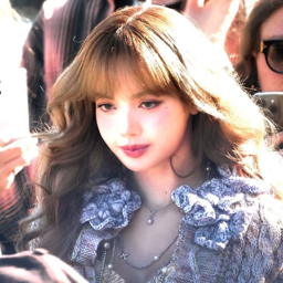 Lalisa gallery image