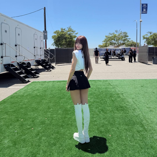 Lalisa galeri görseli