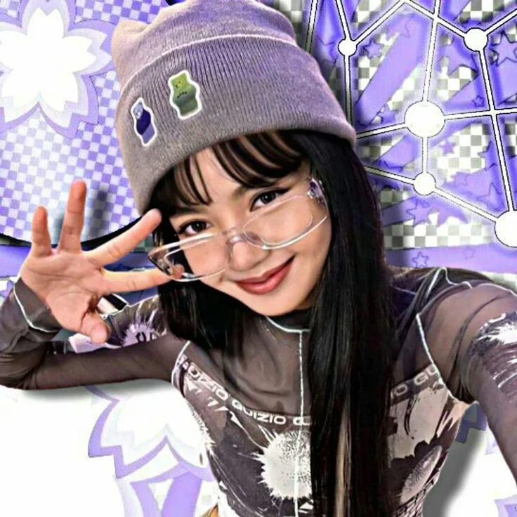 Lalisa gallery image