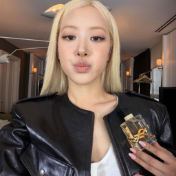 Rosé gallery image