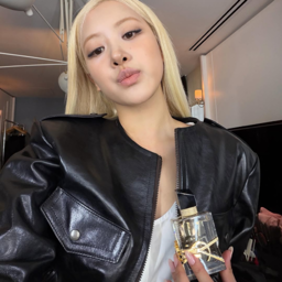 Rosé gallery image
