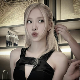 Rosé gallery image