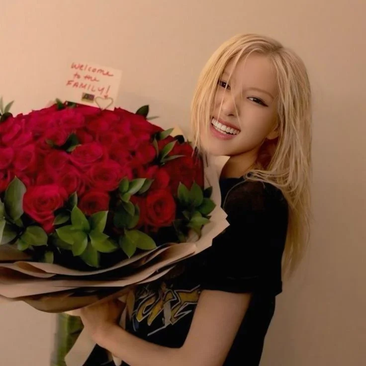 Rosé gallery image