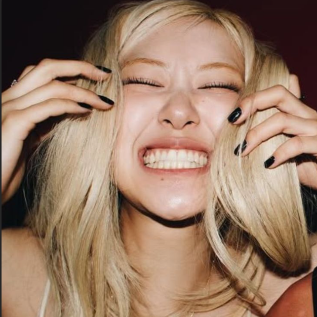 Rosé gallery image