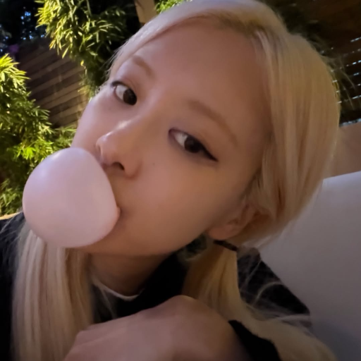 Rosé gallery image