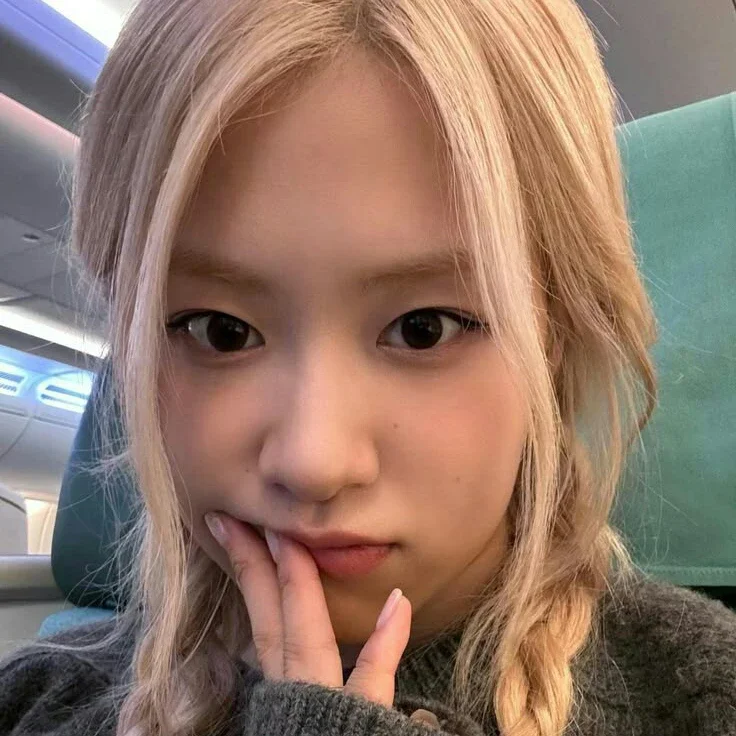 Rosé gallery image