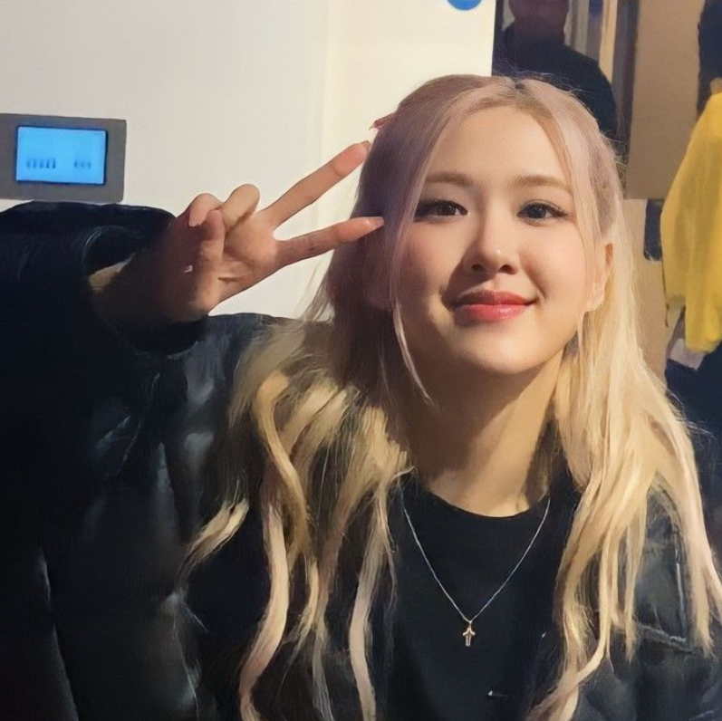 Rosé gallery image
