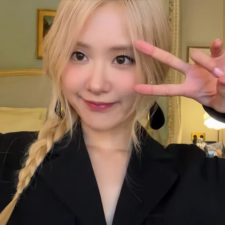 Rosé gallery image