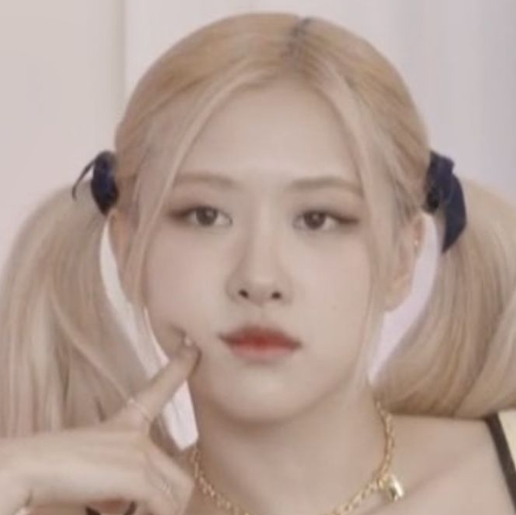 Rosé gallery image