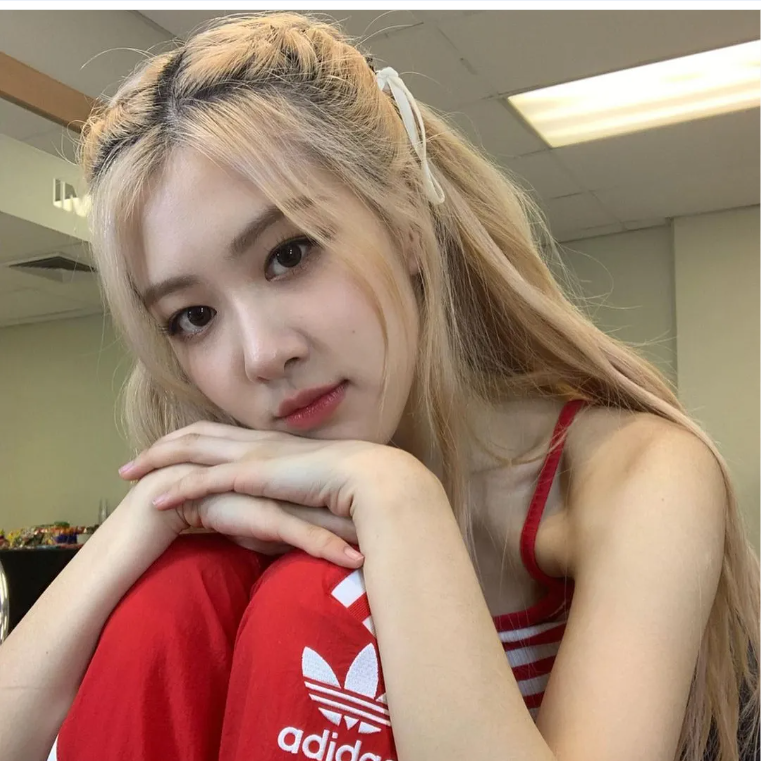 Rosé gallery image