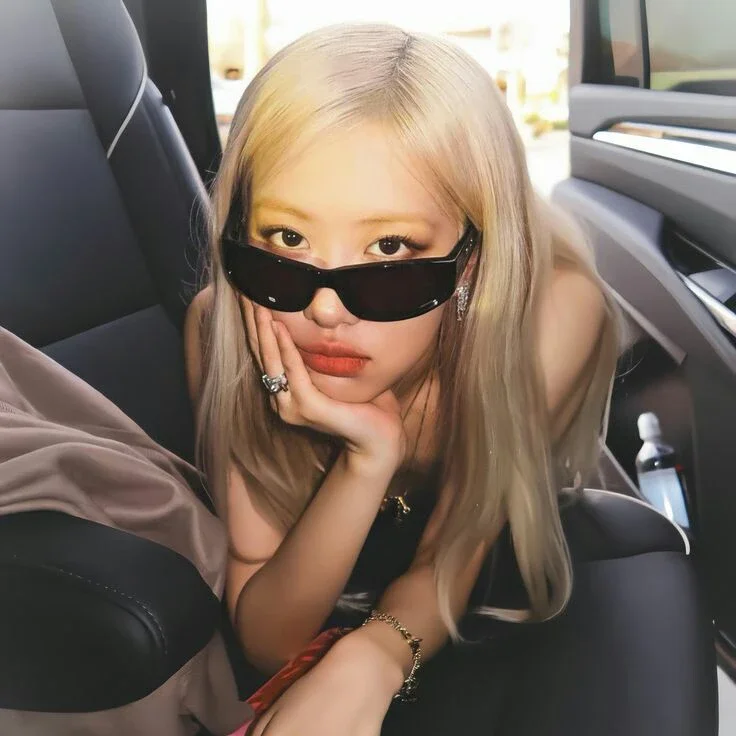 Rosé gallery image