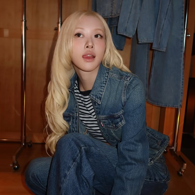 Rosé gallery image