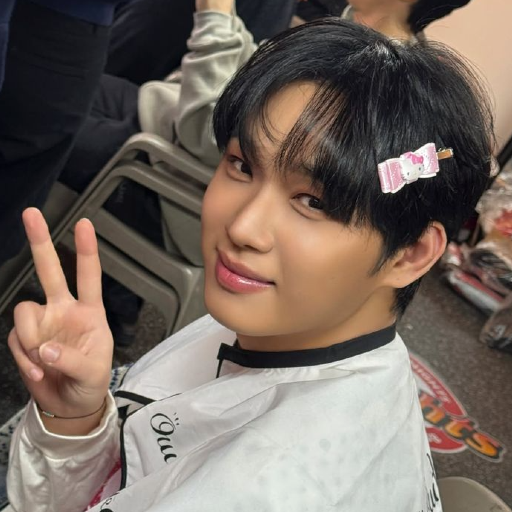 Imej galeri Hyunsik