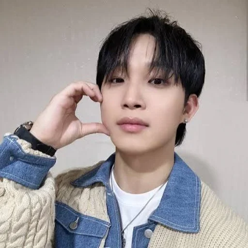 Hyunsik gallery image