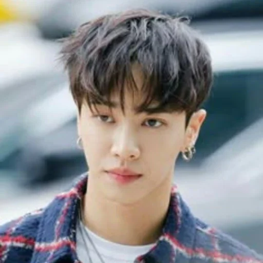 Ilhoon 갤러리 이미지