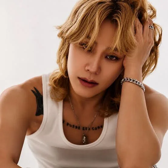 Ilhoon 갤러리 이미지