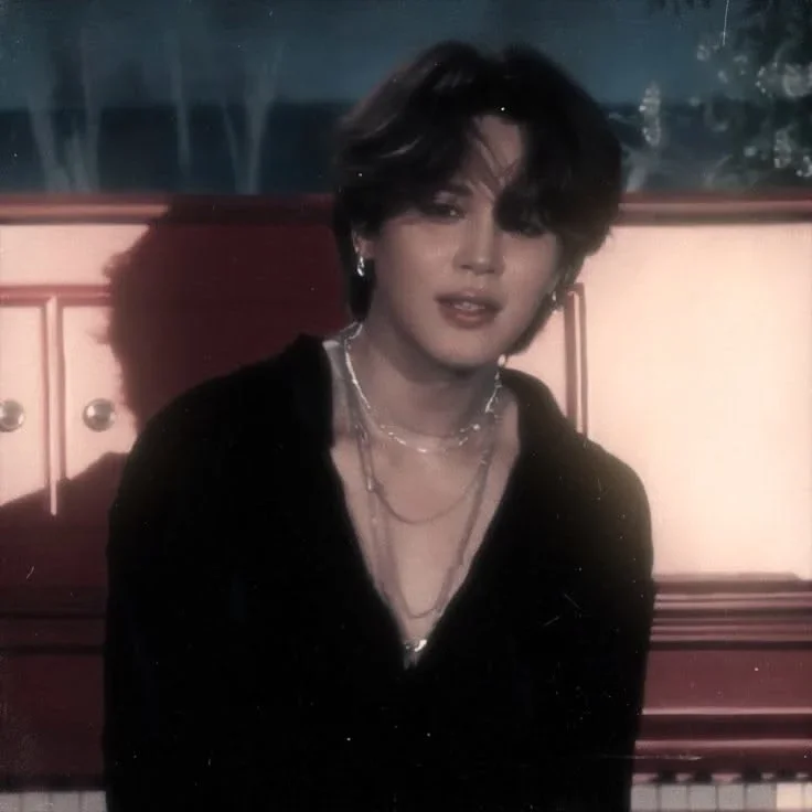 Jimin gallery image