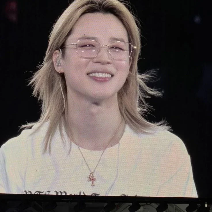 Jimin gallery image