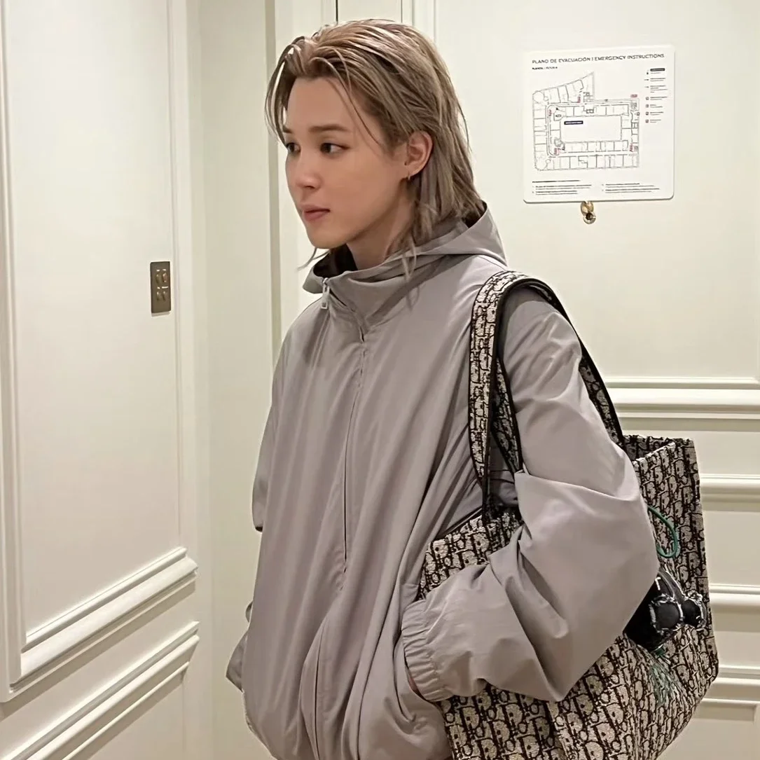 Jimin gallery image