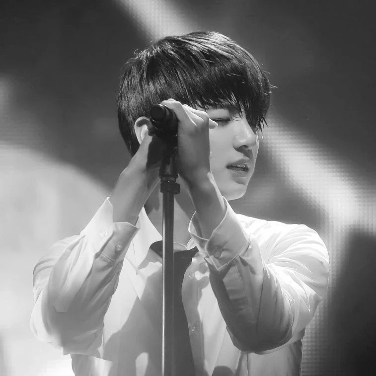Jungkook gallery image