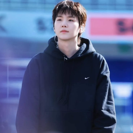 SUGA gallery image