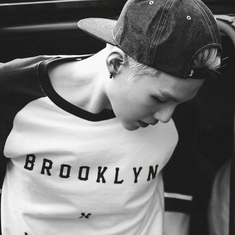 SUGA gallery image