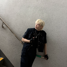 Junhyeok gallery image