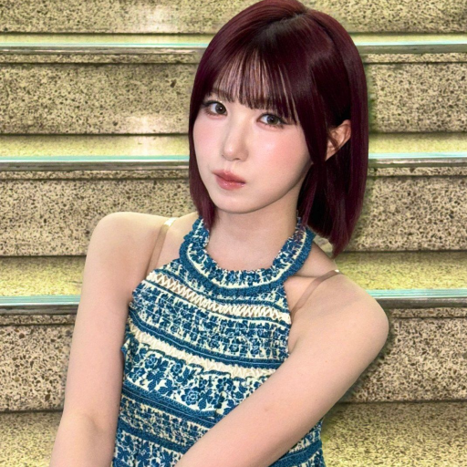 Imagem da galeria de Hitomi